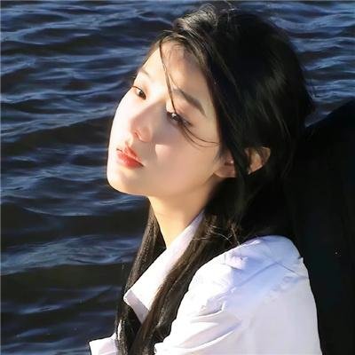 村支书金岚岚海报