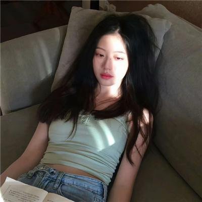 戴洛奇小镇第一季海报